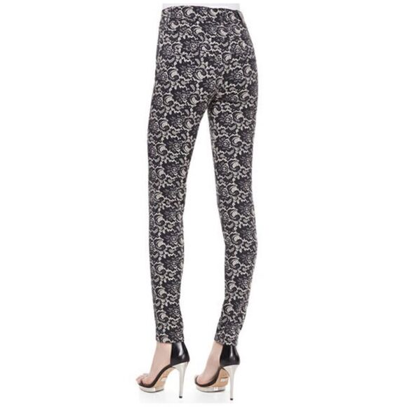 Alexander McQueen High Waisted Lace Skinny Jeans. Size 26. - Picture 2 of 11